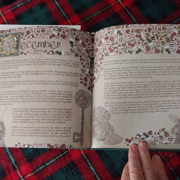 Santa Claus: The Annual by Ince, Russell Hardback Book - Brand New -Volume 1 - Picture 12 of 16